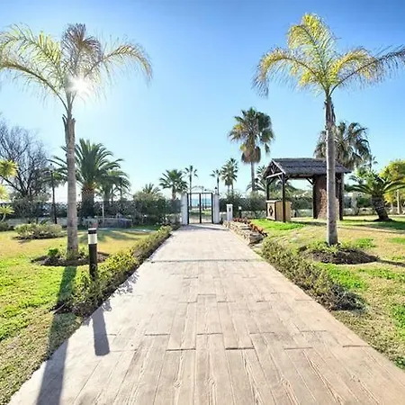 Beach Front Apartment In Puerto Banus Marbella Buitenkant foto