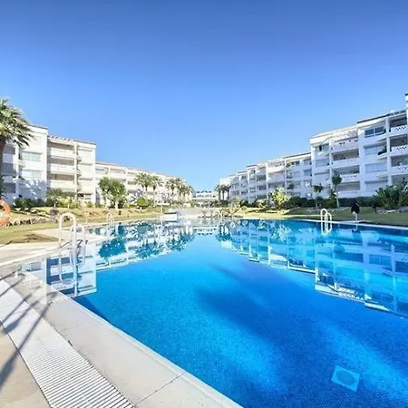 Beach Front Apartment In Puerto Banus Marbella Buitenkant foto