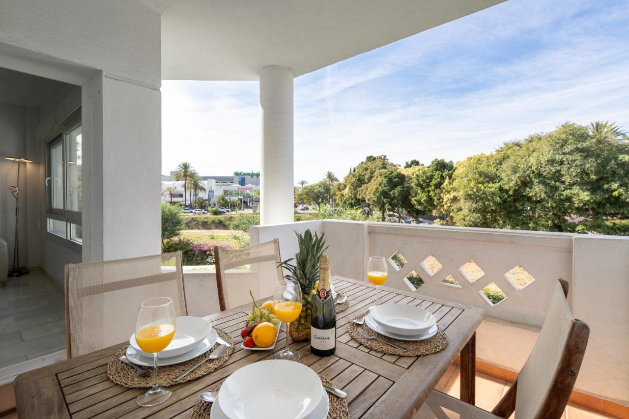 Front In Puerto Banus * Marbella